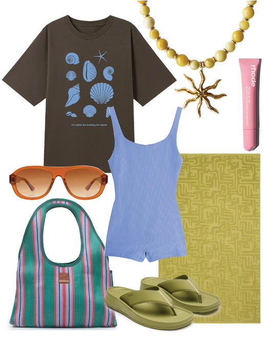 I'd Rather Be Looking for Shells Womens Oversized t-shirt Cobalt Blue